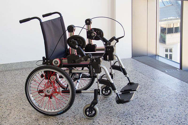 Gelenkschonender Rollstuhl